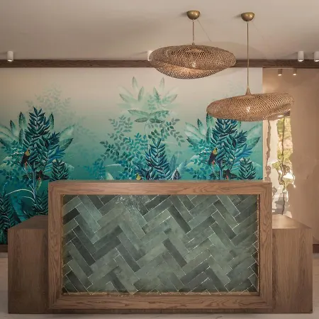 Isola Concept Aparthotel 4*